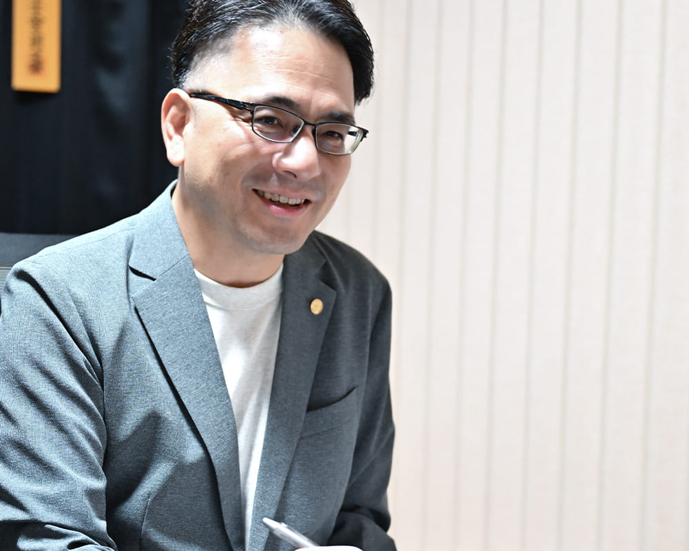 人と法の両面から企業の未来を支える京創みらい行政書士事務所